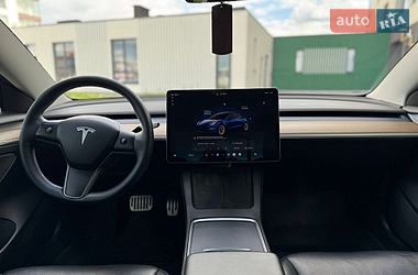 Седан Tesla Model 3 2022 в Львове фото 65 Седан Tesla Model 3 2022 в Львове
