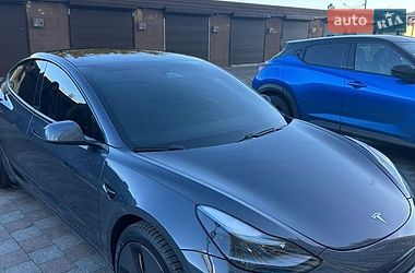 Седан Tesla Model 3 2021 в Одессе