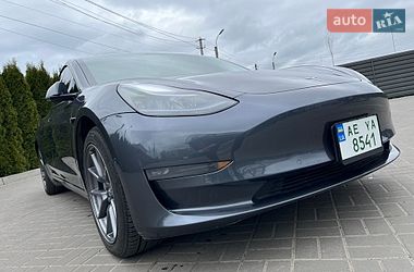 Седан Tesla Model 3 2022 в Черкасах фото 10 Седан Tesla Model 3 2022 в Черкасах