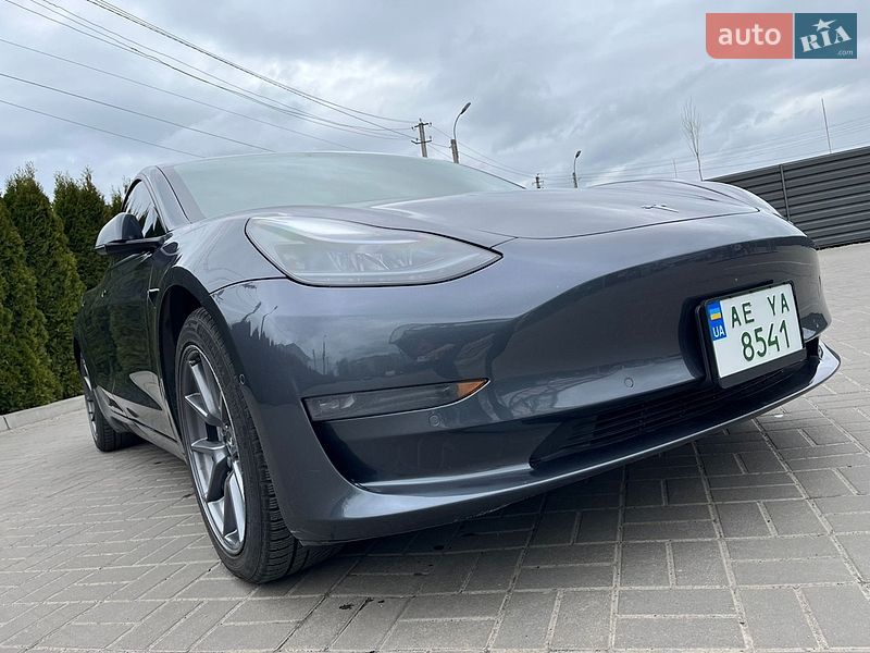 Седан Tesla Model 3 2022 в Черкасах фото 10 Седан Tesla Model 3 2022 в Черкасах