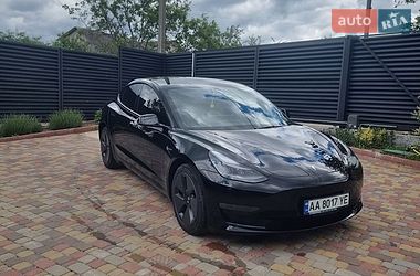 Седан Tesla Model 3 2023 в Житомирі фото 4 Седан Tesla Model 3 2023 в Житомирі