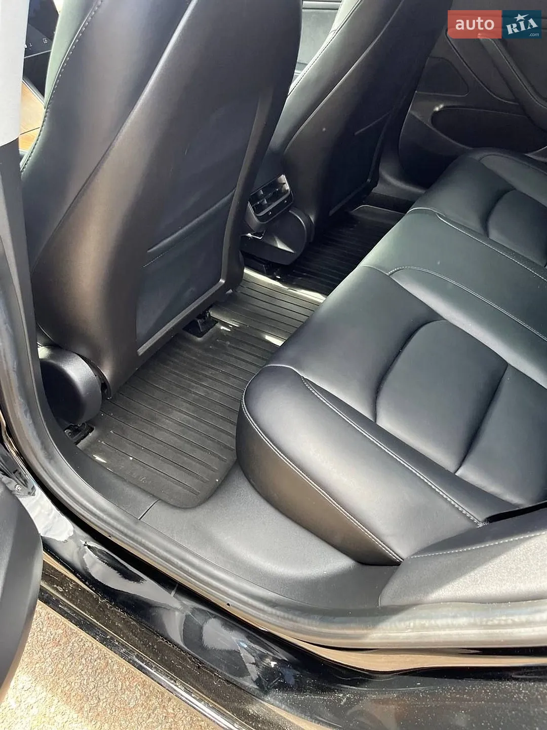 2020 Tesla Model 3 - мініатюра 14