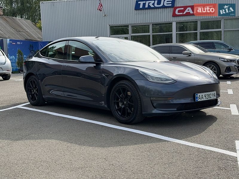 Tesla Model 3 2021 Tesla Model 3 2021