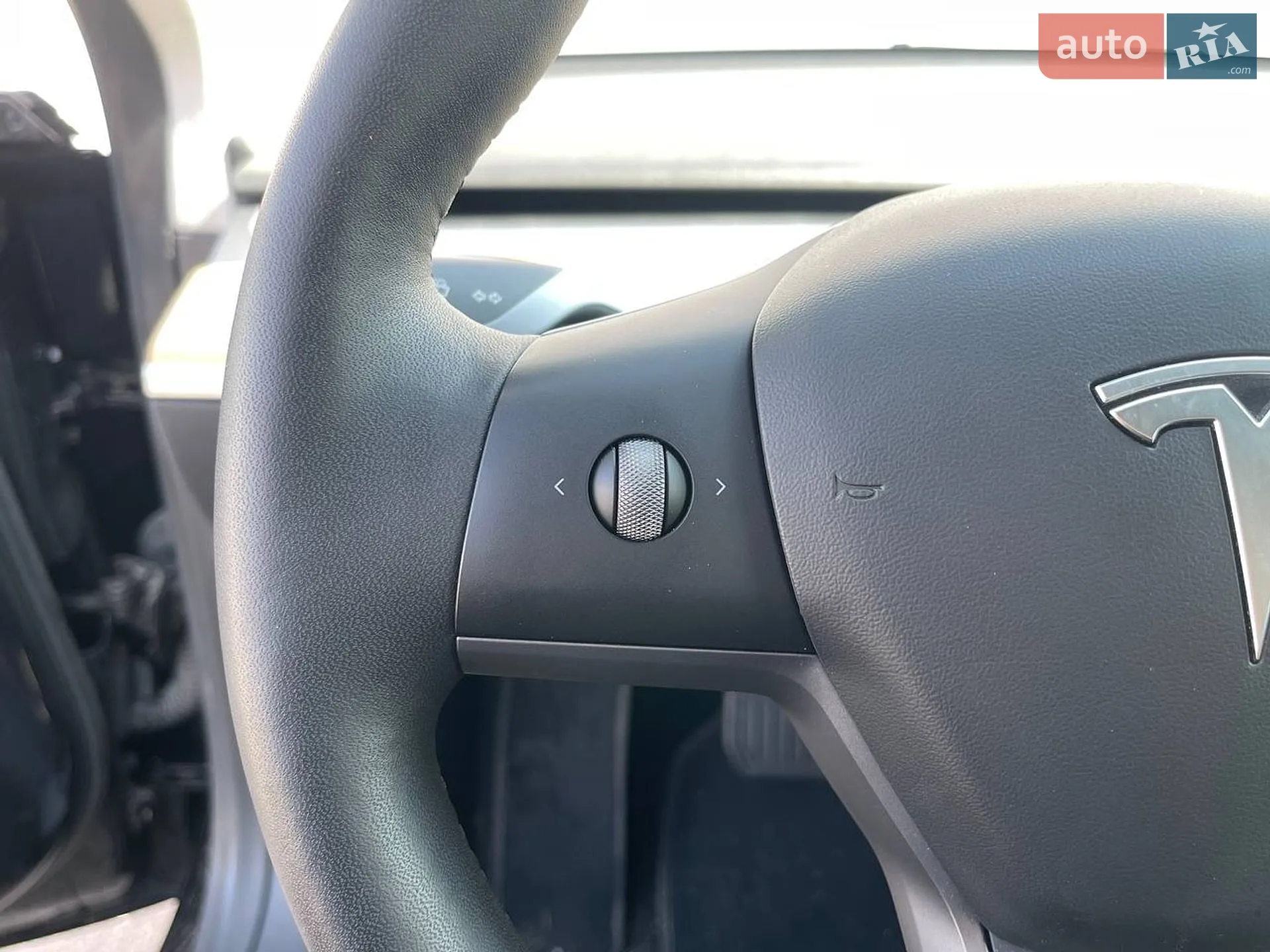 2021 Tesla Model 3 - мініатюра 10