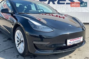 Седан Tesla Model 3 2021 в Києві