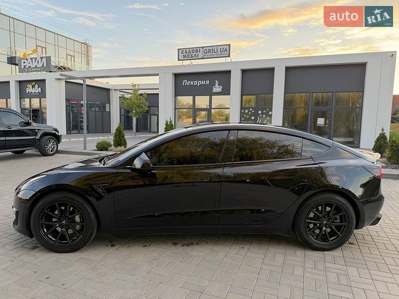 Седан Tesla Model 3 2019 в Днепре фото 14 Седан Tesla Model 3 2019 в Днепре