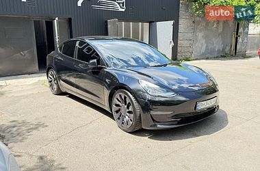 Седан Tesla Model 3 2021 в Одесі