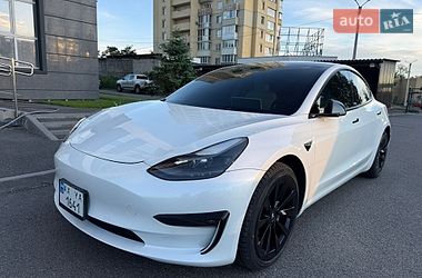 Седан Tesla Model 3 2022 в Харькове