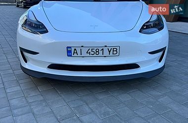 Седан Tesla Model 3 2021 в Луцьку