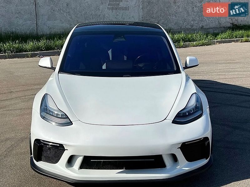 Седан Tesla Model 3 2019 в Києві фото 3 Седан Tesla Model 3 2019 в Києві