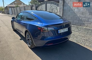 Седан Tesla Model 3 2021 в Одесі