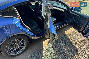 Седан Tesla Model 3 2021 в Одесі