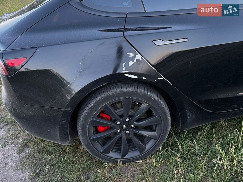 Седан Tesla Model 3 2018 в Луцьку