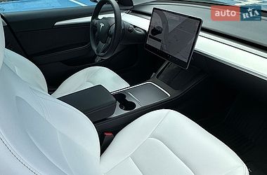 Седан Tesla Model 3 2021 в Киеве фото 11 Седан Tesla Model 3 2021 в Киеве