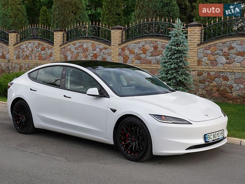Седан Tesla Model 3 2024 в Києві фото Седан Tesla Model 3 2024 в Києві