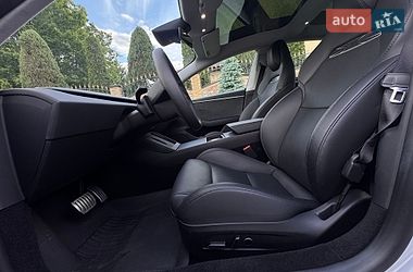 Седан Tesla Model 3 2024 в Києві фото 13 Седан Tesla Model 3 2024 в Києві