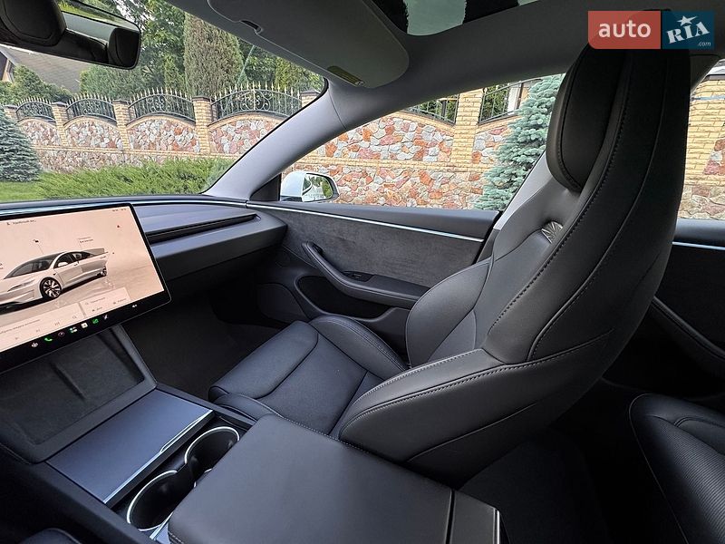 Седан Tesla Model 3 2024 в Києві фото 18 Седан Tesla Model 3 2024 в Києві