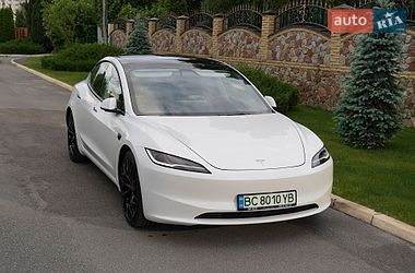 Седан Tesla Model 3 2024 в Києві фото 30 Седан Tesla Model 3 2024 в Києві