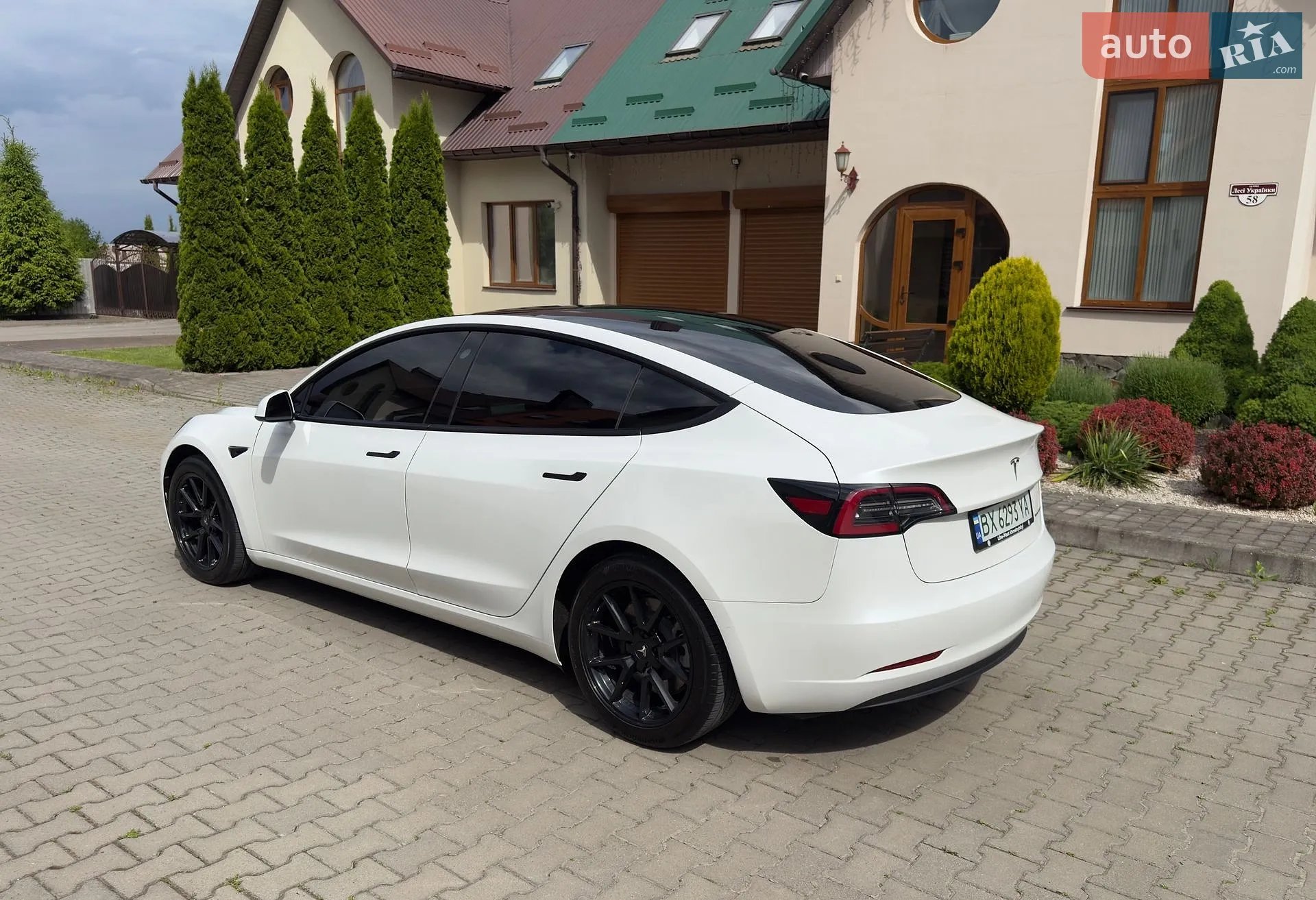 2021 Tesla Model 3 - мініатюра 9