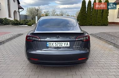 Седан Tesla Model 3 2021 в Хмельницькому фото 12 Седан Tesla Model 3 2021 в Хмельницькому