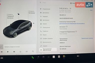 Седан Tesla Model 3 2021 в Хмельницькому