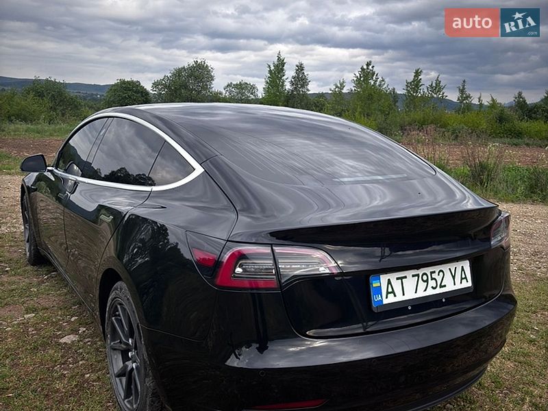 Седан Tesla Model 3 2018 в Долине фото 10 Седан Tesla Model 3 2018 в Долине