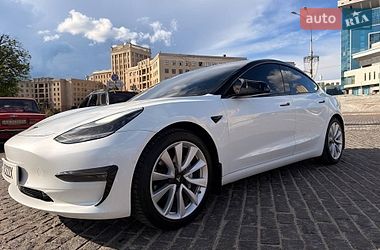 Седан Tesla Model 3 2019 в Харькове