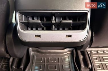 Седан Tesla Model 3 2019 в Харькове