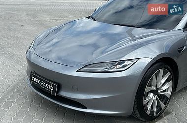 Седан Tesla Model 3 2025 в Львове фото 2 Седан Tesla Model 3 2025 в Львове