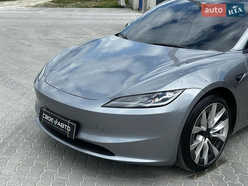Седан Tesla Model 3 2025 в Львове фото 2 Седан Tesla Model 3 2025 в Львове