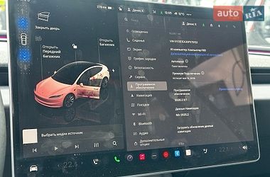 Седан Tesla Model 3 2025 в Львове фото 22 Седан Tesla Model 3 2025 в Львове
