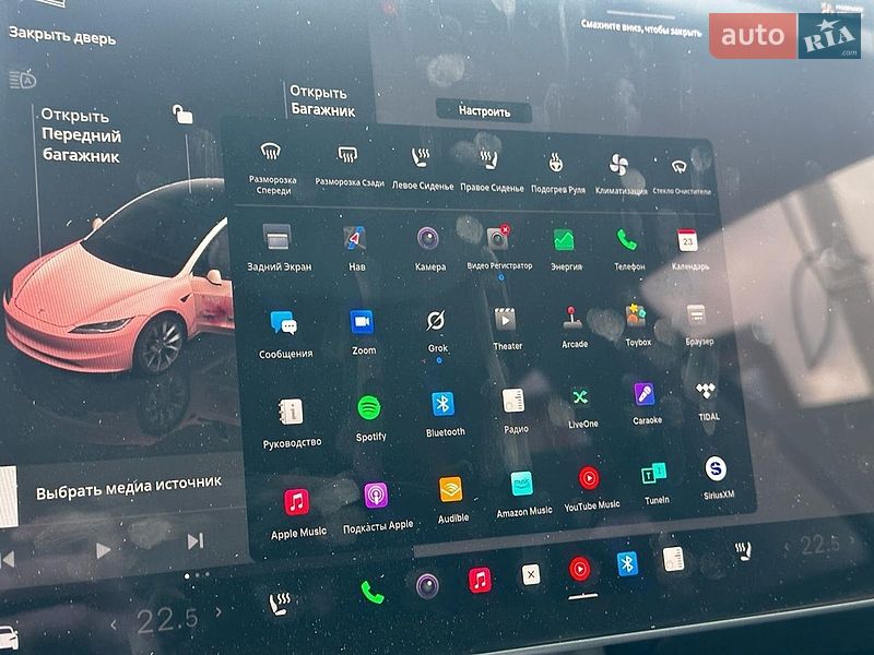 Седан Tesla Model 3 2025 в Львове фото 24 Седан Tesla Model 3 2025 в Львове