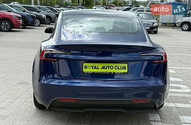Седан Tesla Model 3 2024 в Львові