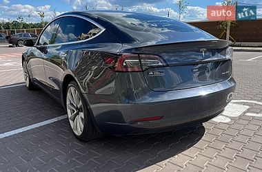 Седан Tesla Model 3 2019 в Києві