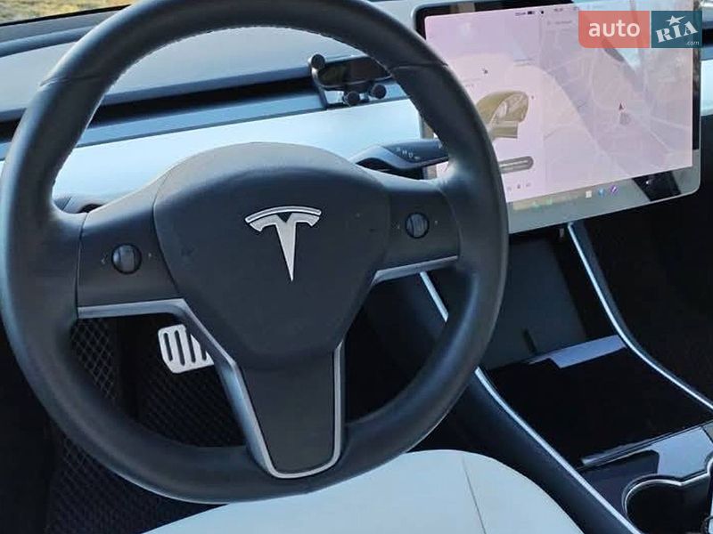 Седан Tesla Model 3 2019 в Виннице фото 13 Седан Tesla Model 3 2019 в Виннице