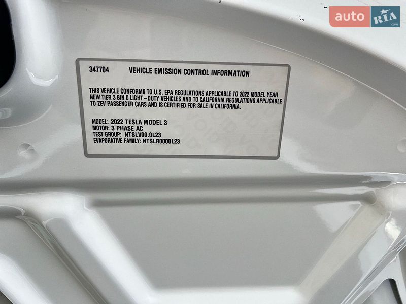 Седан Tesla Model 3 2022 в Костополе