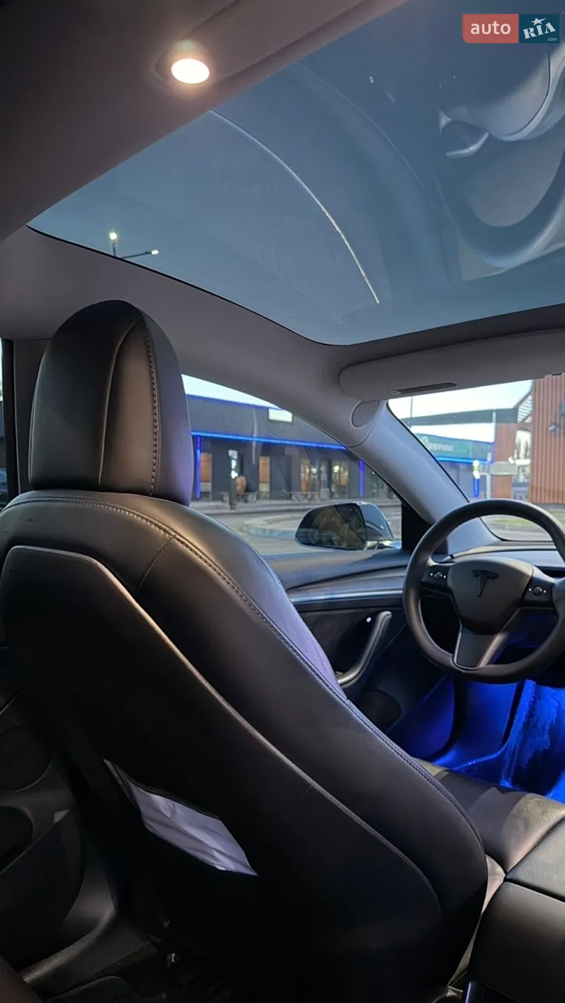 2018 Tesla Model 3 - мініатюра 11