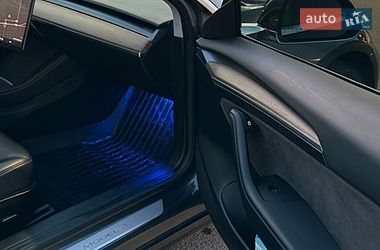 Седан Tesla Model 3 2018 в Борисполе