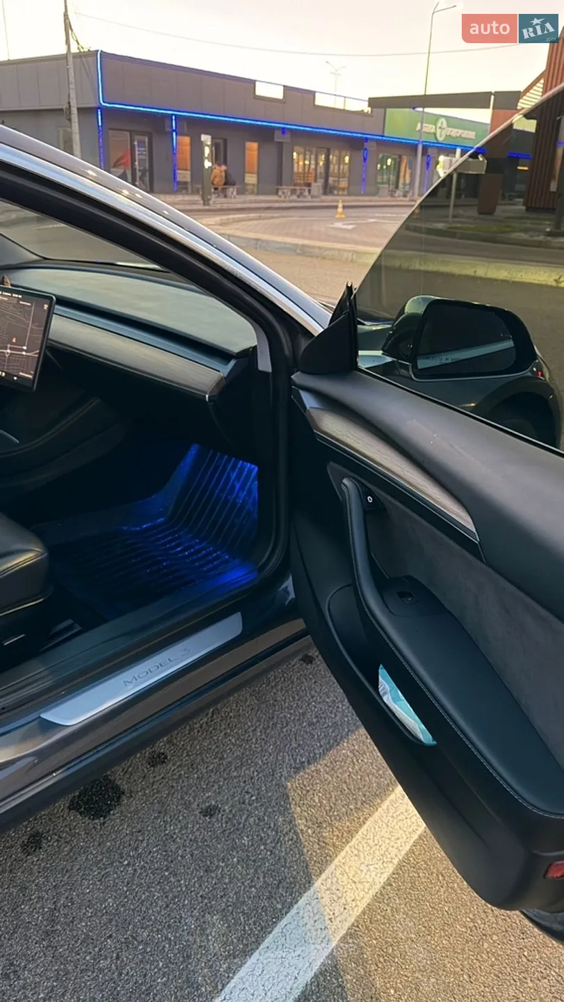 2018 Tesla Model 3 - мініатюра 16