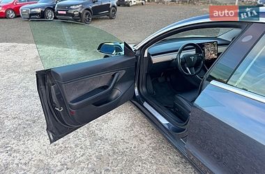 Седан Tesla Model 3 2018 в Луцке