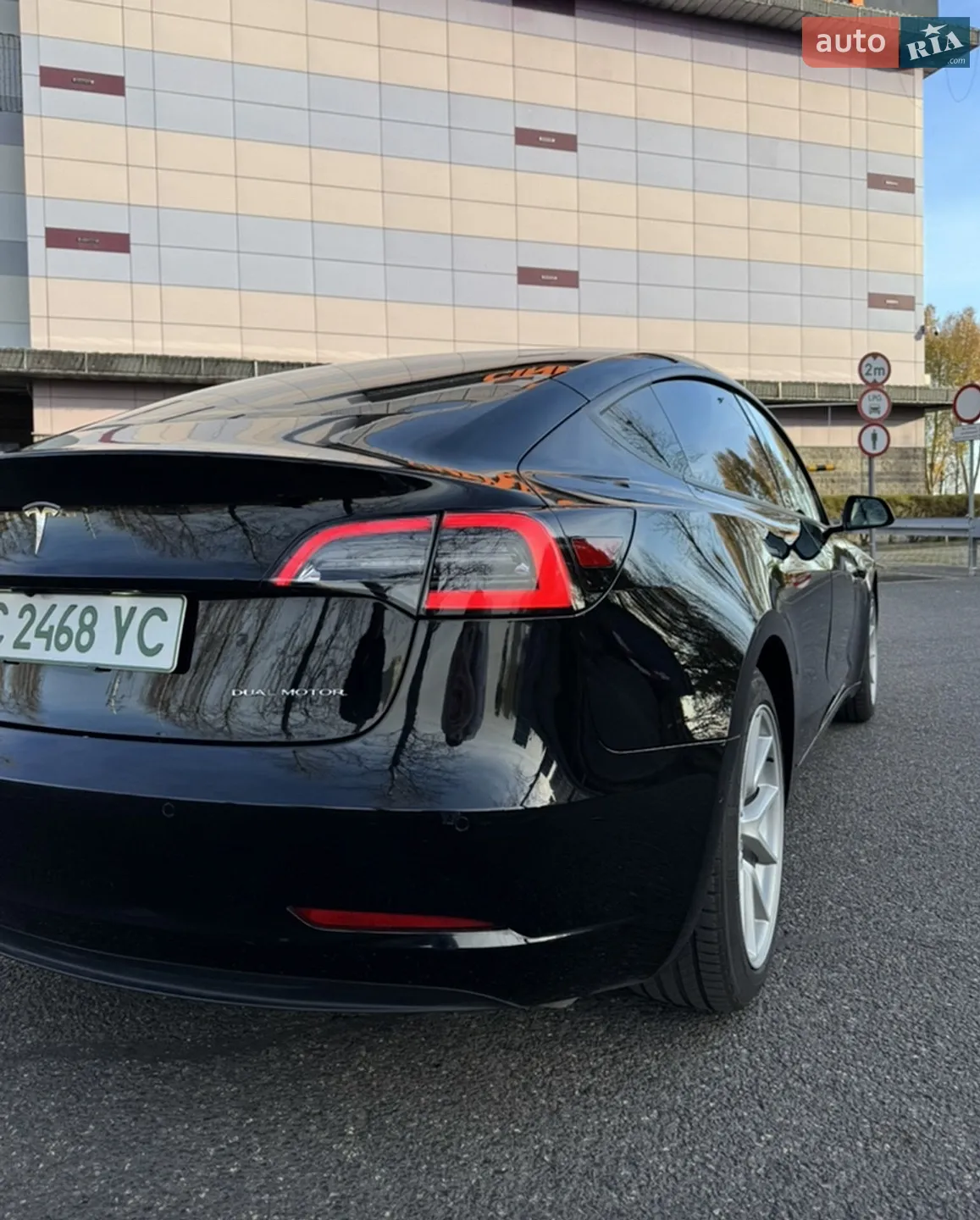 2021 Tesla Model 3 - мініатюра 8