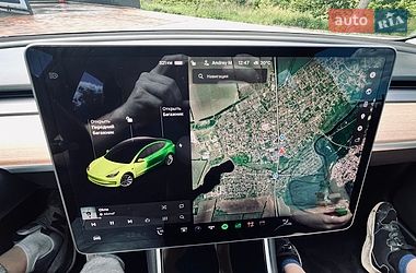 Седан Tesla Model 3 2018 в Новомосковську