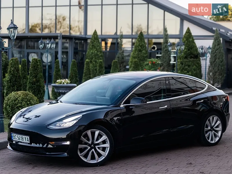 Tesla Model 3 2018
