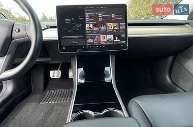 Седан Tesla Model 3 2019 в Одессе