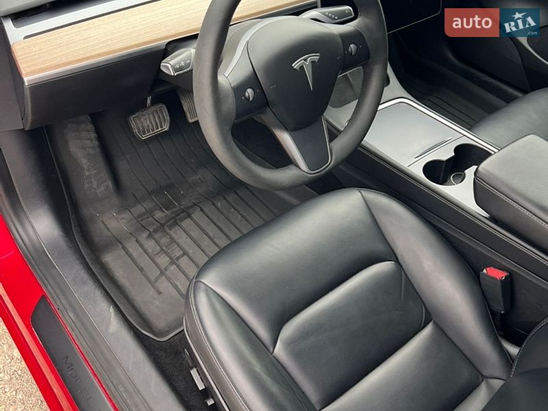 Седан Tesla Model 3 2022 в Хмельницькому