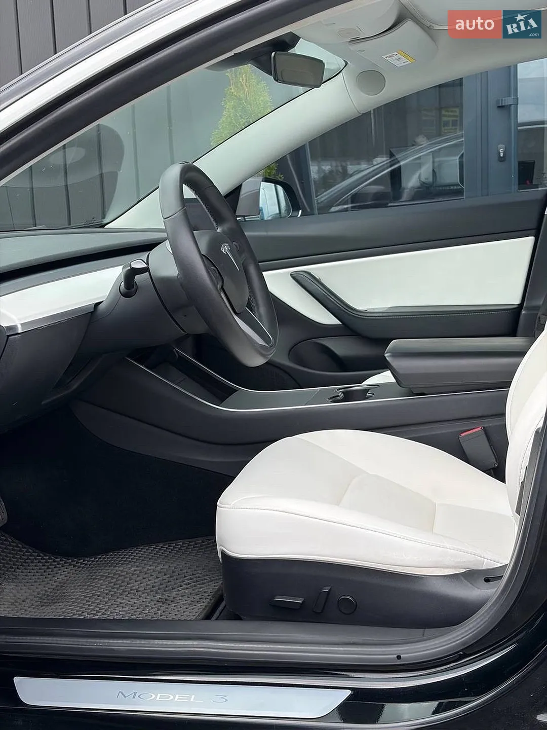 2019 Tesla Model 3 - мініатюра 14