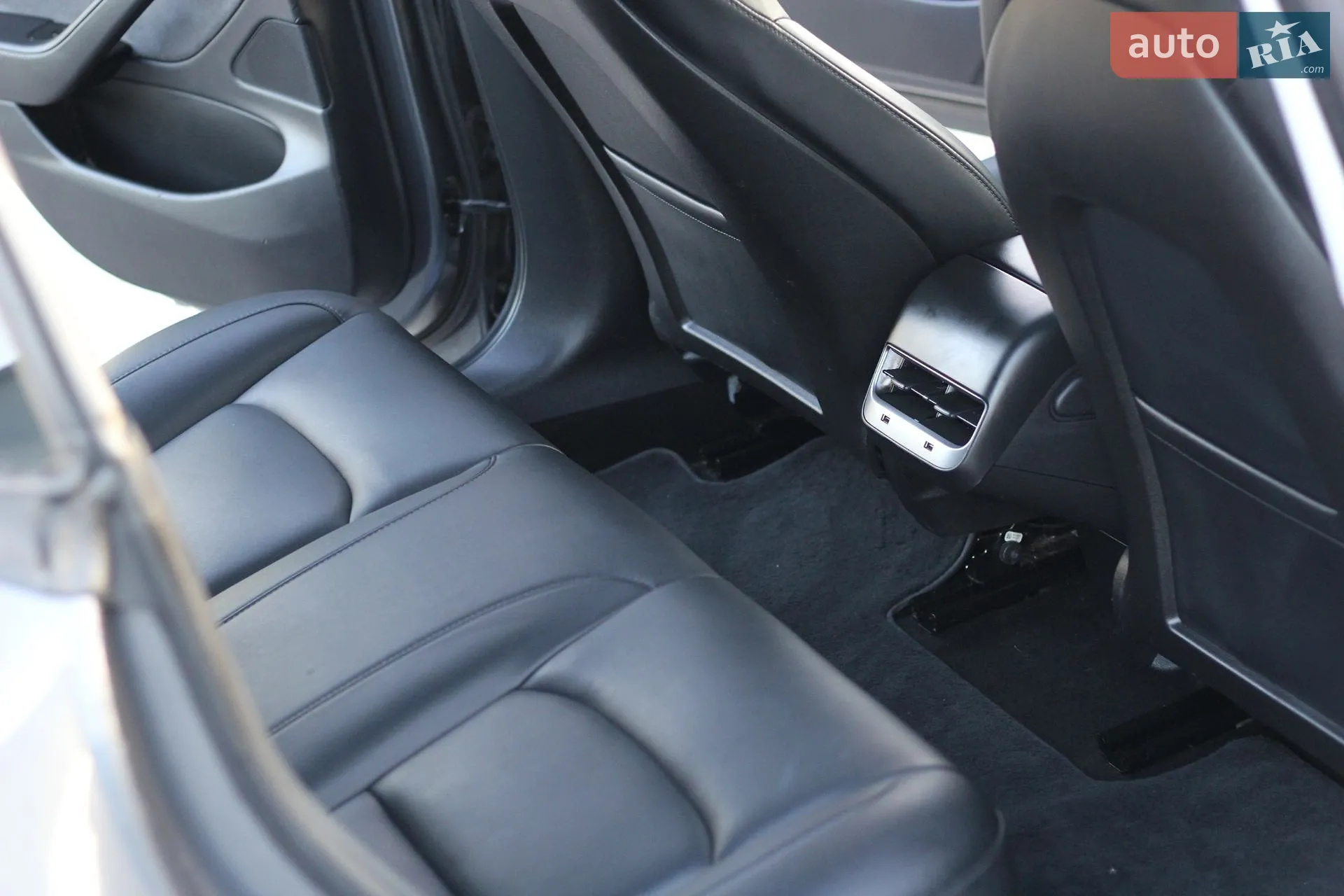 2018 Tesla Model 3 - мініатюра 22