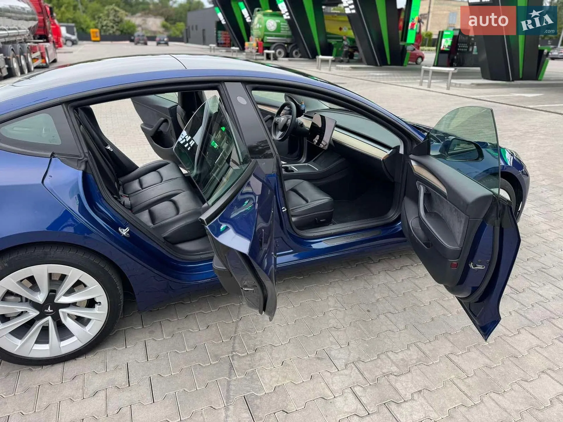 2021 Tesla Model 3 - мініатюра 20