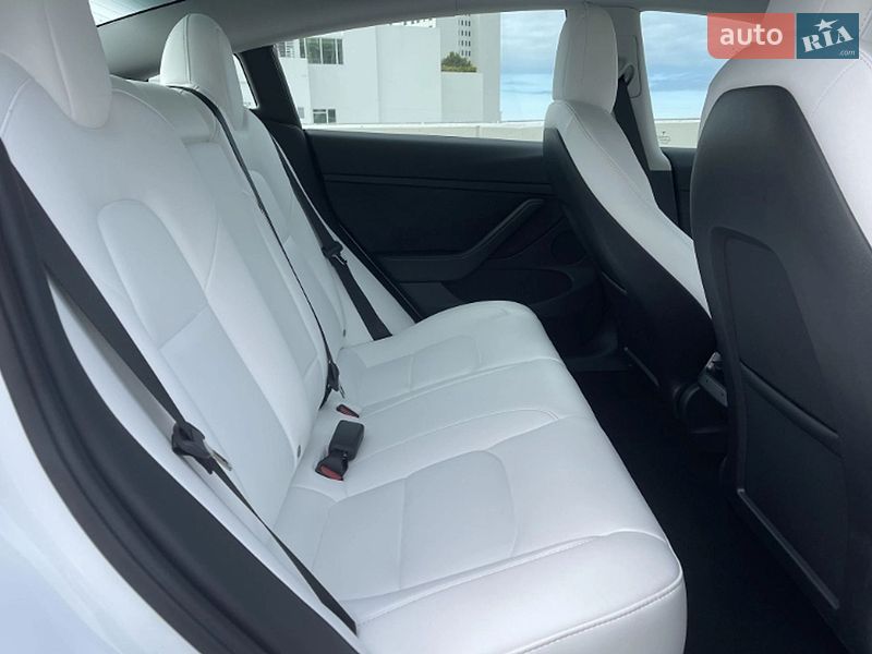 Седан Tesla Model 3 2022 в Києві фото 10 Седан Tesla Model 3 2022 в Києві