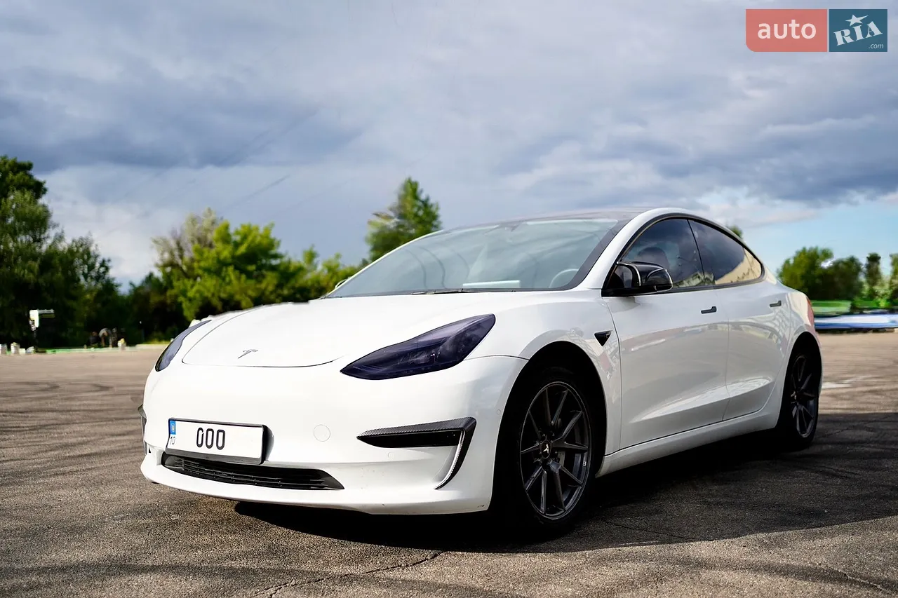 2021 Tesla Model 3 - мініатюра 10